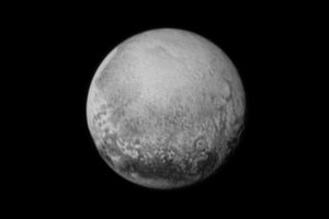 Ученые предполагают наличие скал на Плутоне