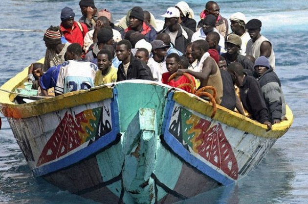 Італійська берегова охорона врятувала 2700 нелегальних мігрантів за день в Середземному морі
