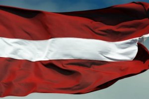 Біля кордонів Латвії виявлено 2 військові кораблі Росії і підводний човен