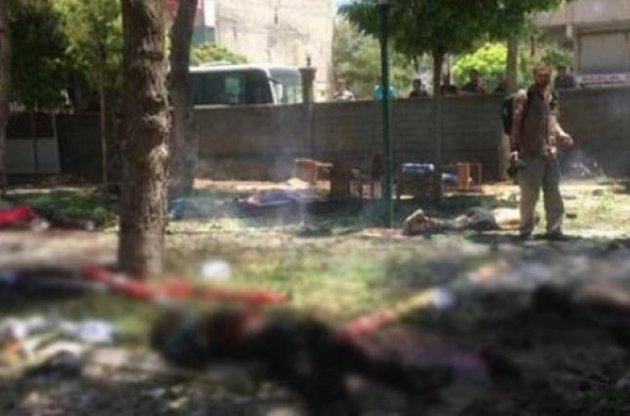В саду культурного центра Турции прогремел взрыв: не менее 30 убитых