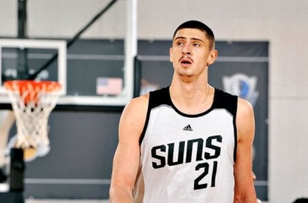 Лень набирав у Літній лізі в середньому 10,8 очка