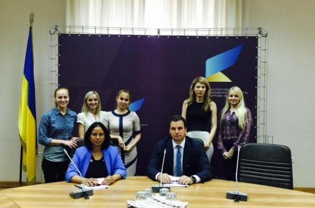 Світовий банк і Японія нададуть Україні $ 800 млн кредиту