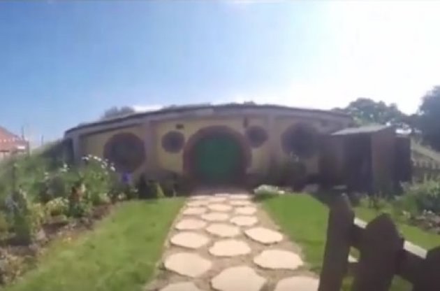 Строительство отеля стоило 15 тысяч фунтов, что составляет около $ 23,5 тысяч