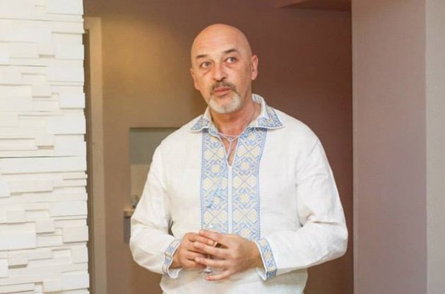 Тука зазначив, що для Представництва Луганської області у Києві надано офіс в районі цирку