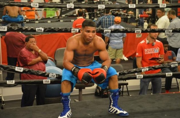 Гамбоа заинтересован в поединке с Ломаченко