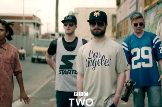 Роль Сэма Хаузера сыграл Дэниел Рэдклифф