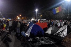 В столице Молдовы протестный "городок" уже насчитывает свыше 100 палаток