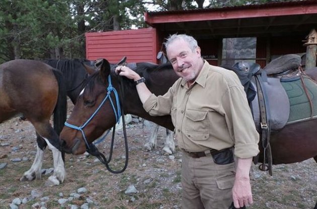 Макаревич відкрив персональну художню виставку