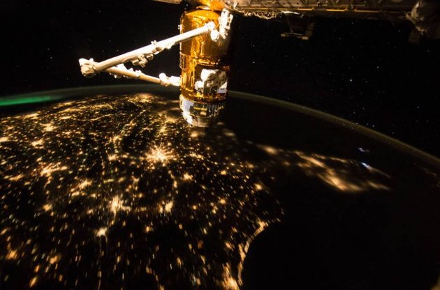Астронавт NASA опубликовал красивое фото утренней Земли