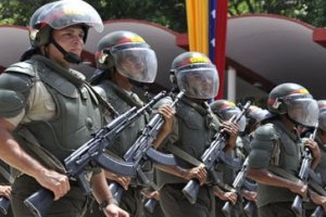 Колумбия заявила о появлении на своей территории солдат Венесуэлы