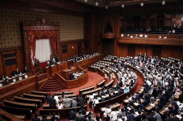 Парламент Японии разрешил армии воевать за границей