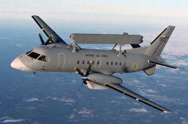 Новое покрытие сделает самолеты невидимыми для глаз