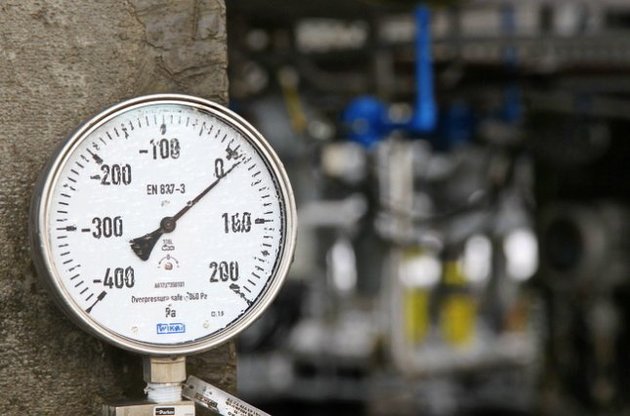 Росія знизила до $ 227 ціну на газ для України