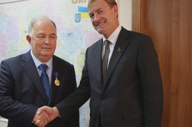 Місія ОБСЄ отримала нагороду за роботу на місці катастрофи "Боїнга" в Україні