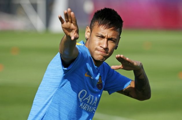 Сім&#039;ю Неймара звинуватили в махінаціях