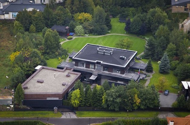 Цивільні активісти більше не зможуть отримати інформацію про власників особняків