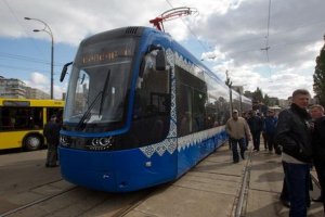 У Києві презентували трамвай нового покоління з Wi-Fi та кондиціонером