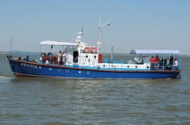 На затонулому під Одесою катері перебувало понад 40 пасажирів - МВС