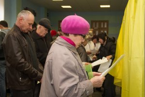 Явка на виборах в Донецькій області склала 37%