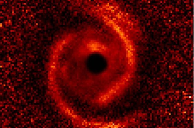 Завихрення пилу навколо молодих зірок можуть вказувати на наявність прихованих планет