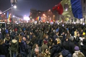 В Румынии третий день продолжаются массовые протесты против коррупции