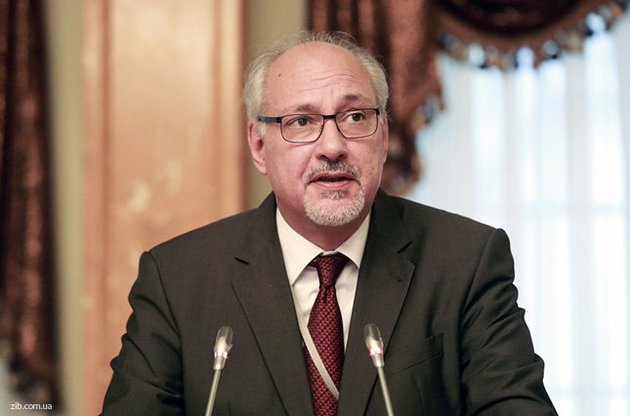 Кристос Джакомопулос: "Прокуратура должна быть независимой  от политики в Украине"