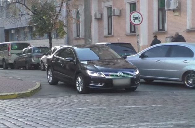 Серед співробітників ГПУ дорогі автомобілі користуються популярністю