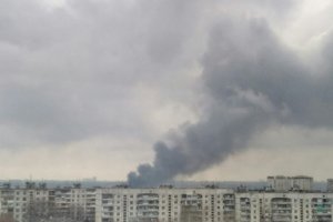 В Харькове пожар на территории ТЦ "Барабашово", площадь возгорания - более 2 тысяч кв.м