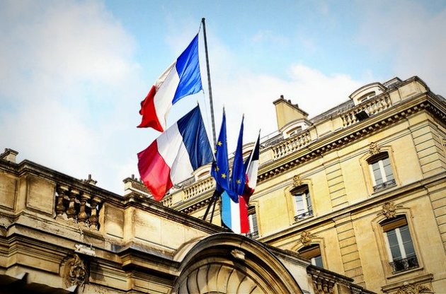 Stratfor: Франція може надіслати війська для боротьби з ІГ.