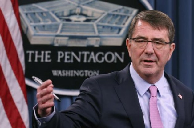 Глава Пентагону закликав НАТО відповісти на виклик Росії в Європі