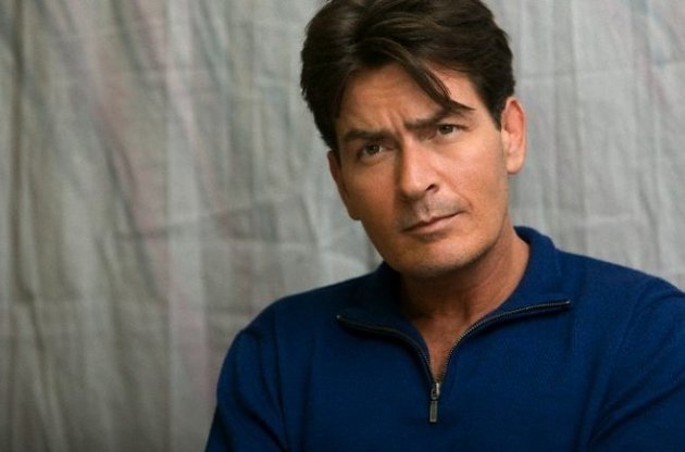 Чарлі Шин визнав себе ВІЛ-інфікованим