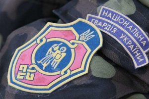 На кордоні з Кримом відбулися зіткнення між учасниками блокади і бійцями Нацгвардії