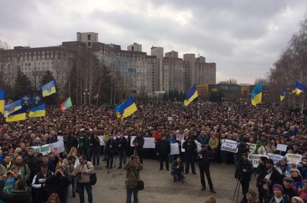 Учасники акції протесту в Кривому Розі зайшли до будівлі міськвиконкому
