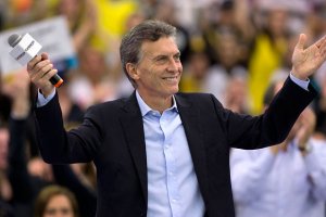 В Аргентині на президентських виборах перемагає опозиційний кандидат Маурісіо Макрі
