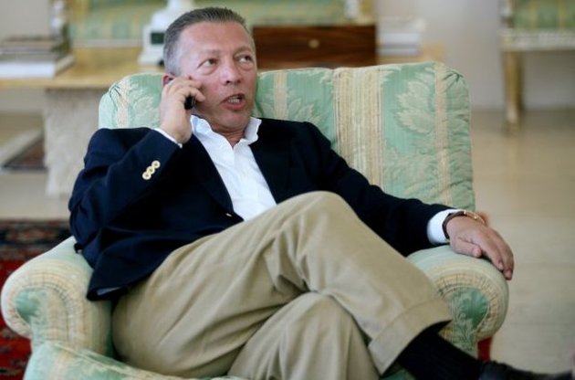 Гайдамак причастен к продаже оружия в горячих точках