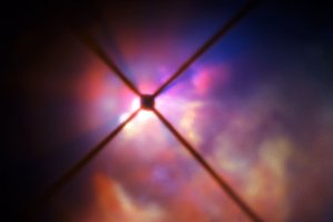 Астрономы пронаблюдали процесс потери массы одной из крупнейших звезд Млечного Пути