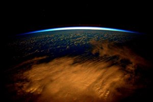 Астронавт NASA опублікував фото Землі в сутінках