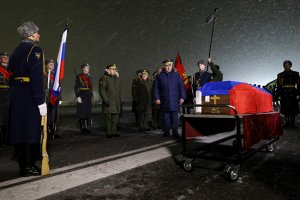 В Россию доставили тело пилота сбитого Су-24