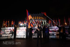 Оппозиция Армении заявила о начале круглосуточной акции протеста