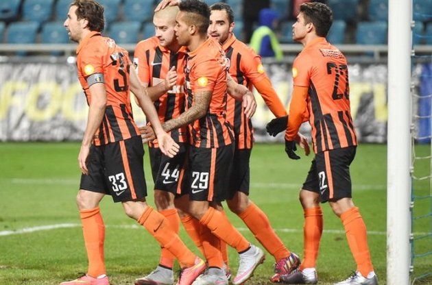 "Шахтер" лидирует в чемпионате