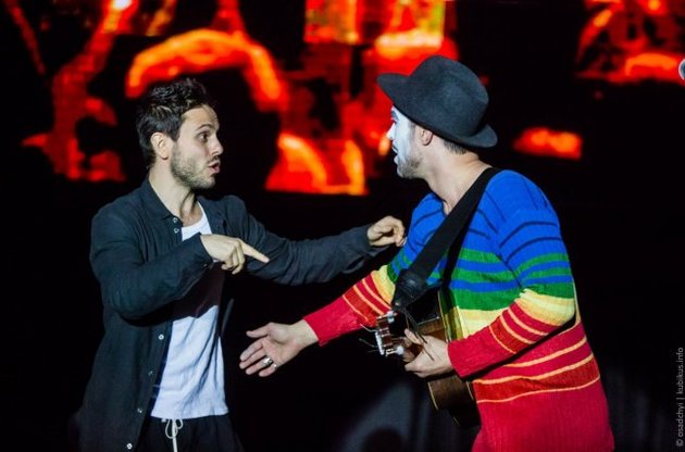 Песню &quot;Вверх&quot; музыканты представили во время концерта в Киеве