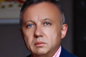 Шість куль у лоб українській економіці. Здобутки влади