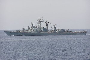 Минобороны РФ сообщило, что российский корабль открыл огонь по турецкому сейнеру в Эгейском море