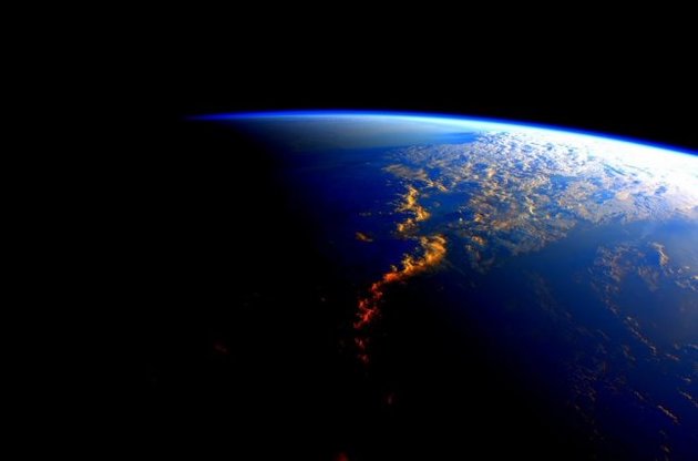 Астронавт NASA посвятил фото Земли подписанию климатического соглашения в Париже