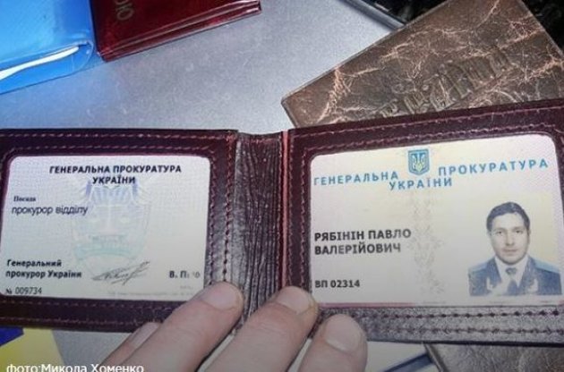 Стрелявший по фонарям в Киеве пользовался поддельным прокурорским удостоверением – ГПУ