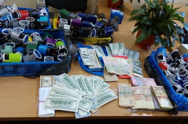 В Киеве &quot;накрыли&quot; крупный &quot;конверт&quot;