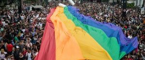 В Греции легализовали однополые союзы