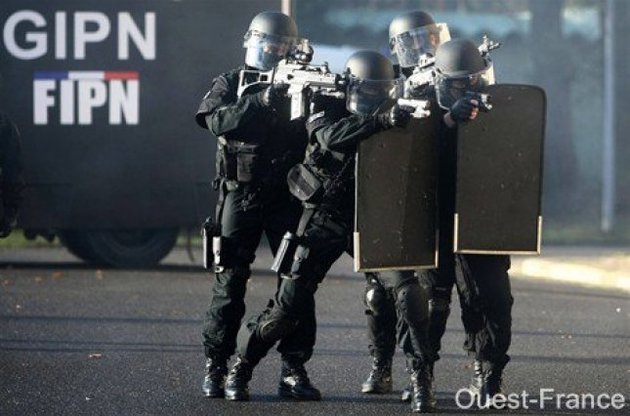 Спецслужби Франції попередили теракт у Орлеані