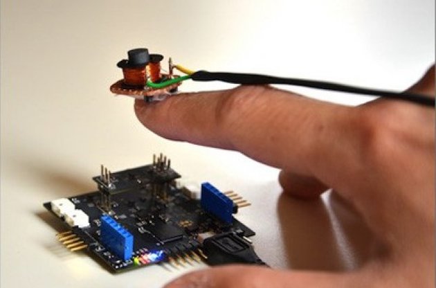Ученые создали прототип перчатки виртуальной реальности