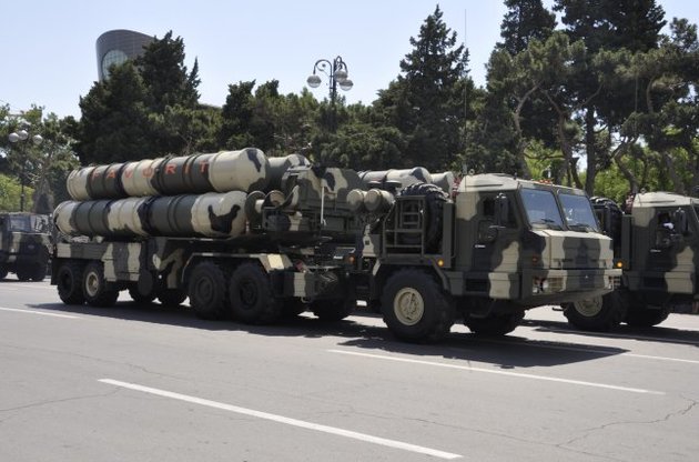 Россия начнет поставки ЗРК С-300 в Иран в январе 2016 года – СМИ